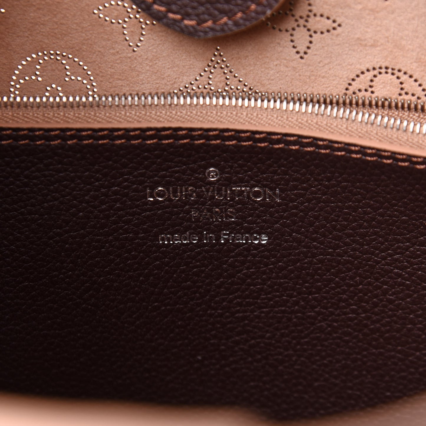 Mahina Carmel Hobo Chocolate