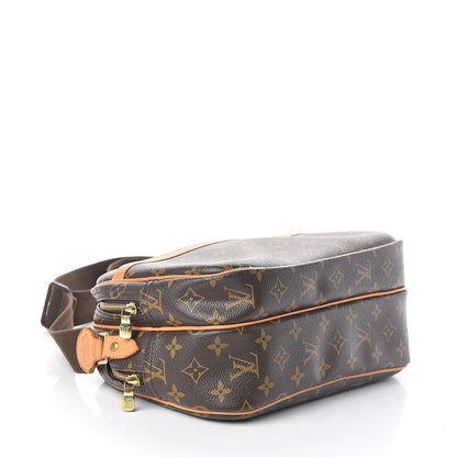 Louis Vuitton Monogram Reporter PM 4 of 9