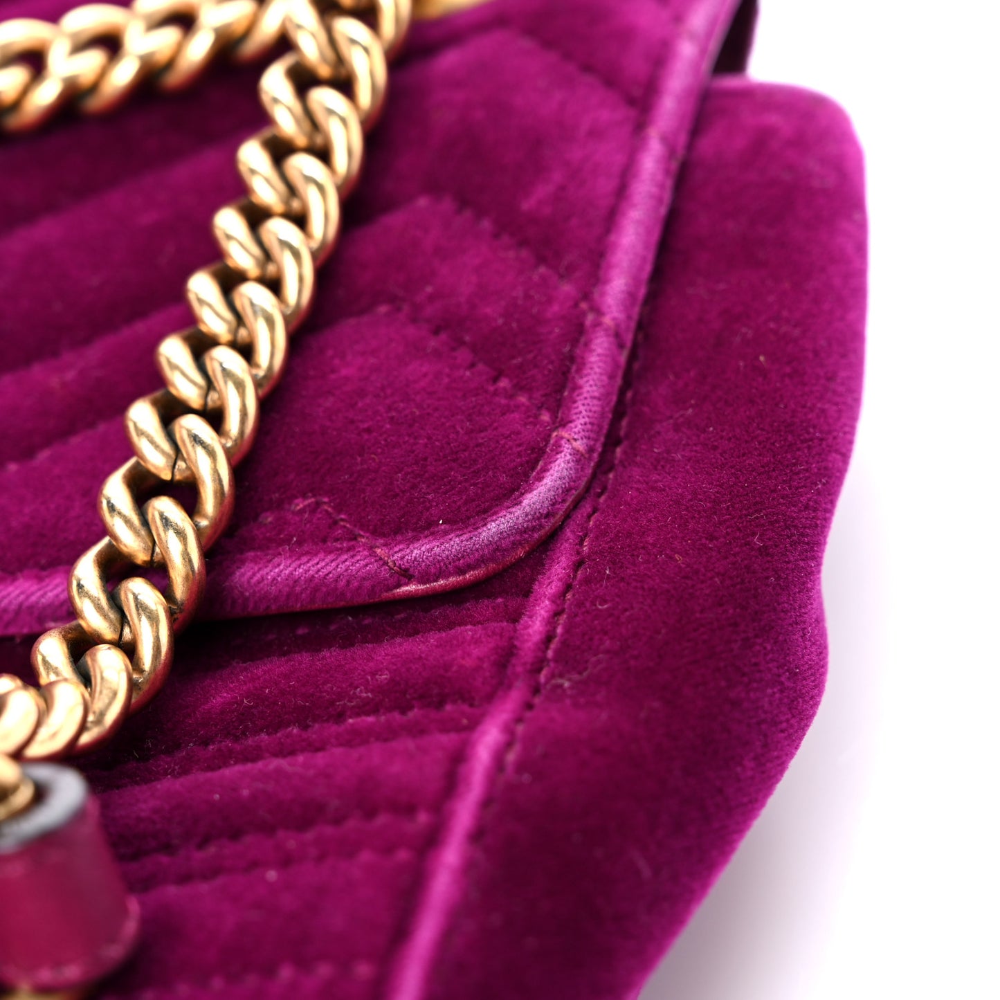Velvet Matelasse Medium GG Marmont Shoulder Bag Fuchsia Violet Cyclamen