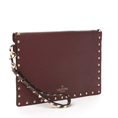 Valentino Garavani Pebbled Calfskin Medium Rockstud Envelope Flat Wristlet Pouch Rubin 2 of 6