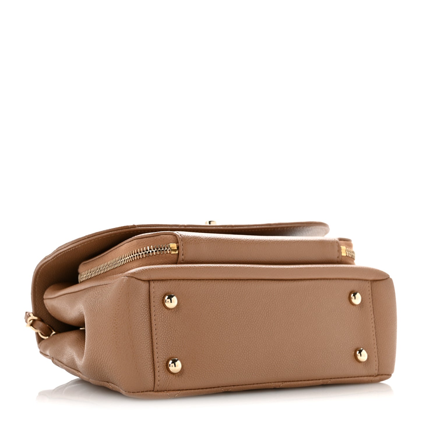 Caviar Quilted Medium Business Affinity Flap Beige