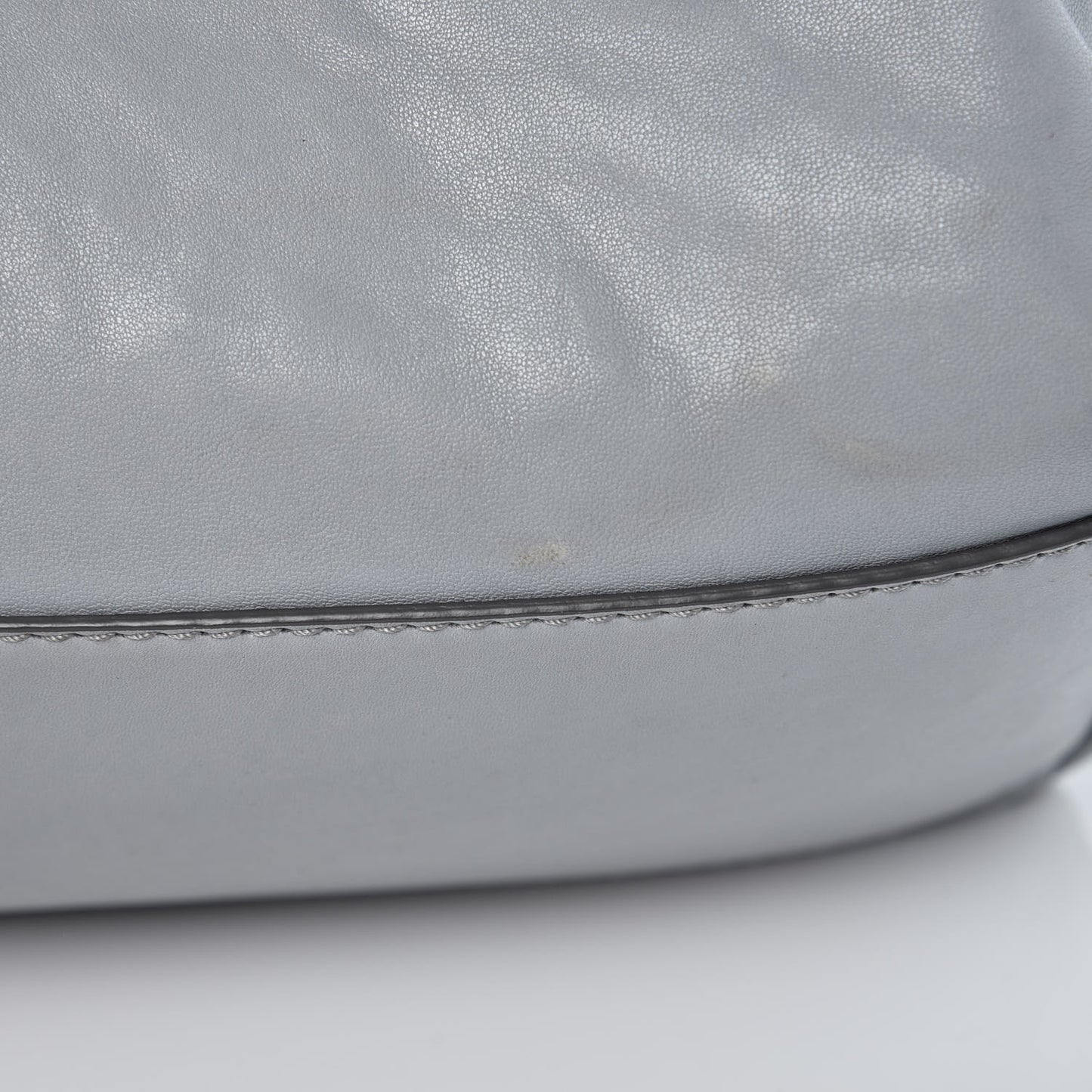 Lambskin Medium Nightingale Pearl Grey