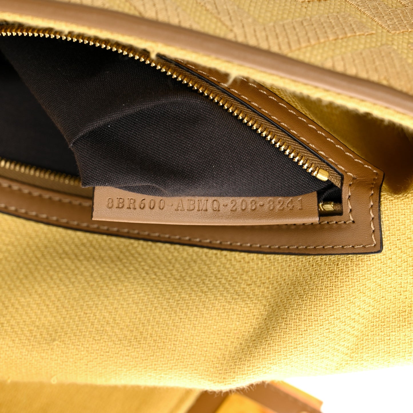Raffia Vitello King Lucido FF Embroidered Baguette Grano Sand