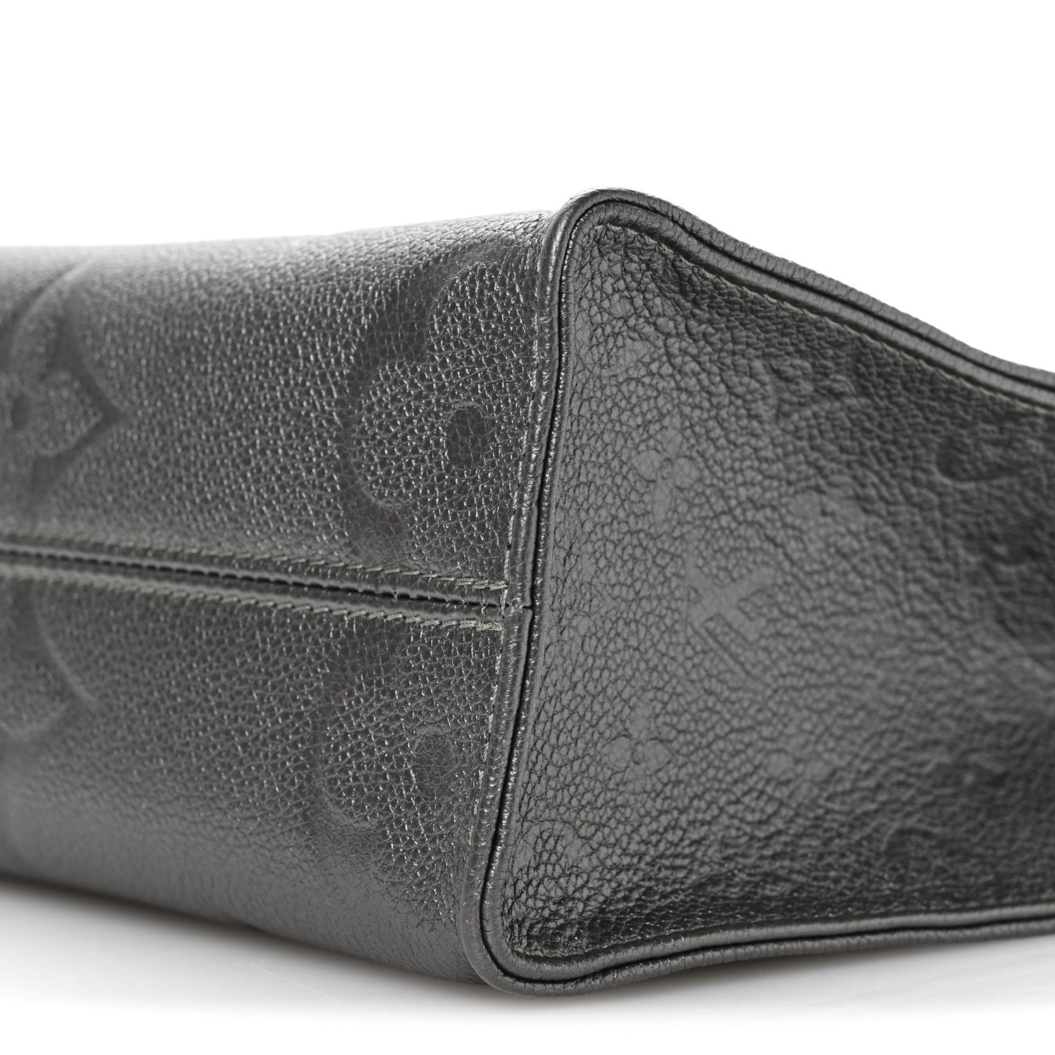 Louis Vuitton Empreinte Monogram Giant Onthego PM Gun Metal 9 of 10