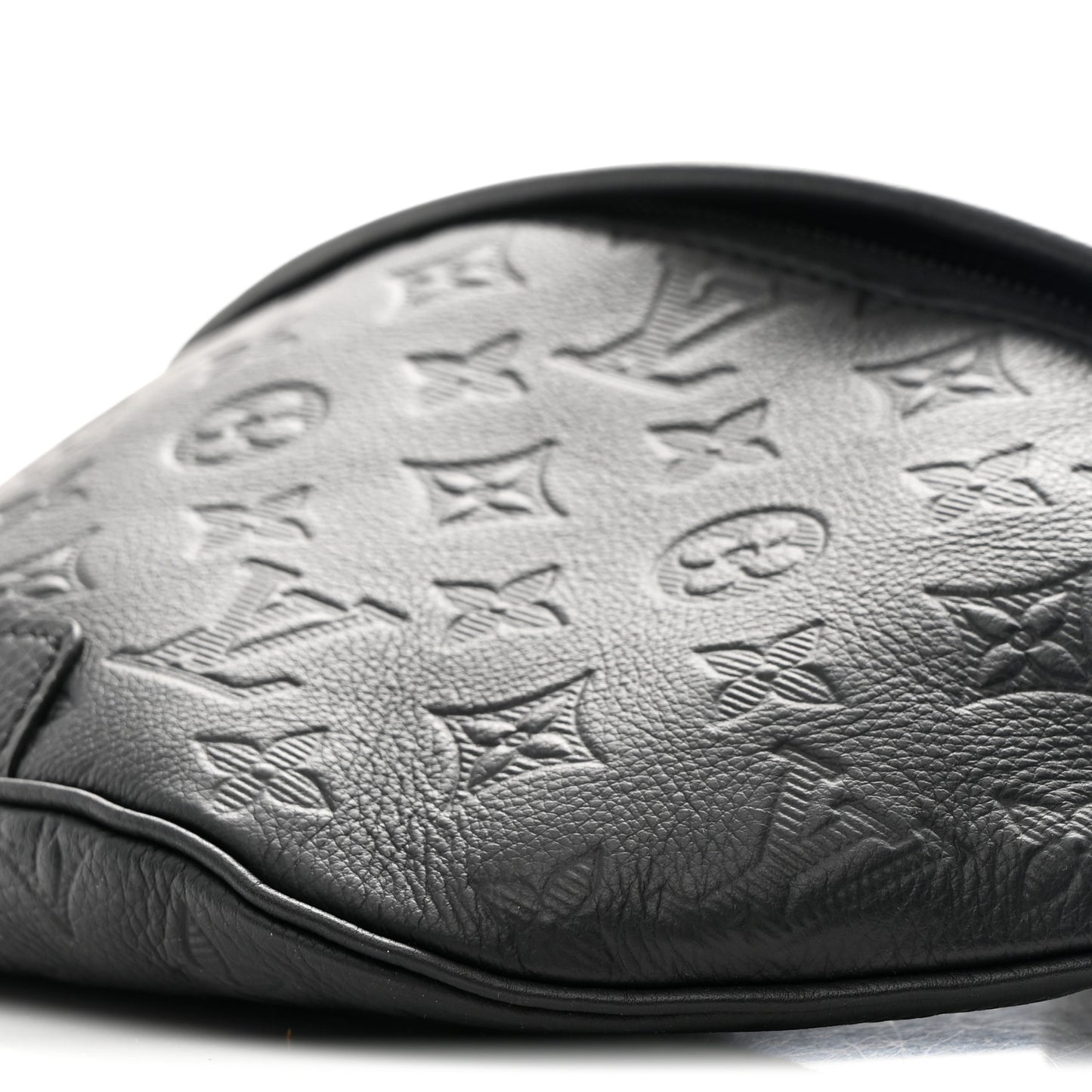Calfskin Monogram Shadow Discovery Bumbag Black