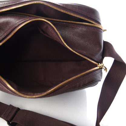 Louis Vuitton Taiga Reporter Messenger Grizzli 6 of 10
