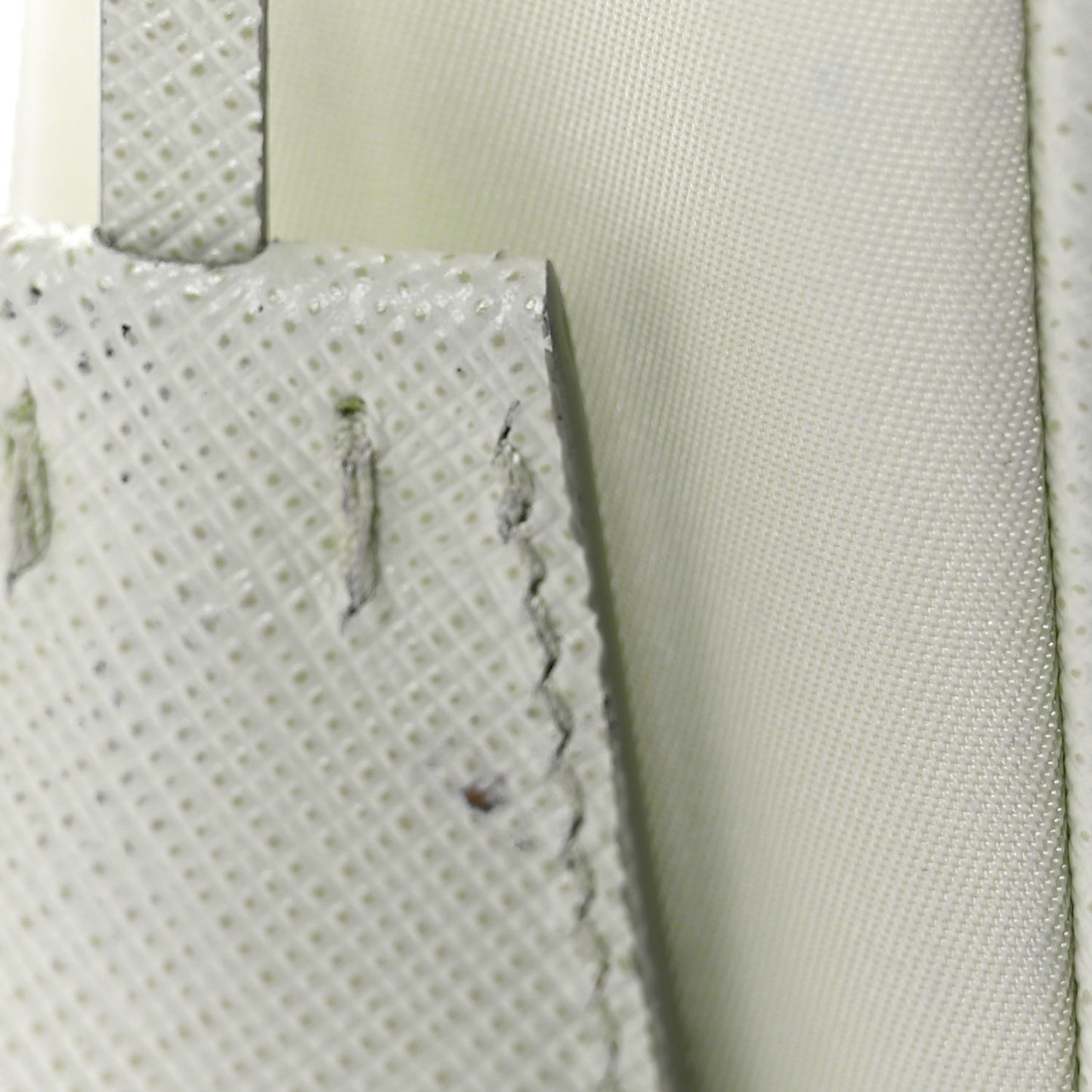 Re-Nylon Saffiano Re-Edition 2005 Shoulder Bag Acqua
