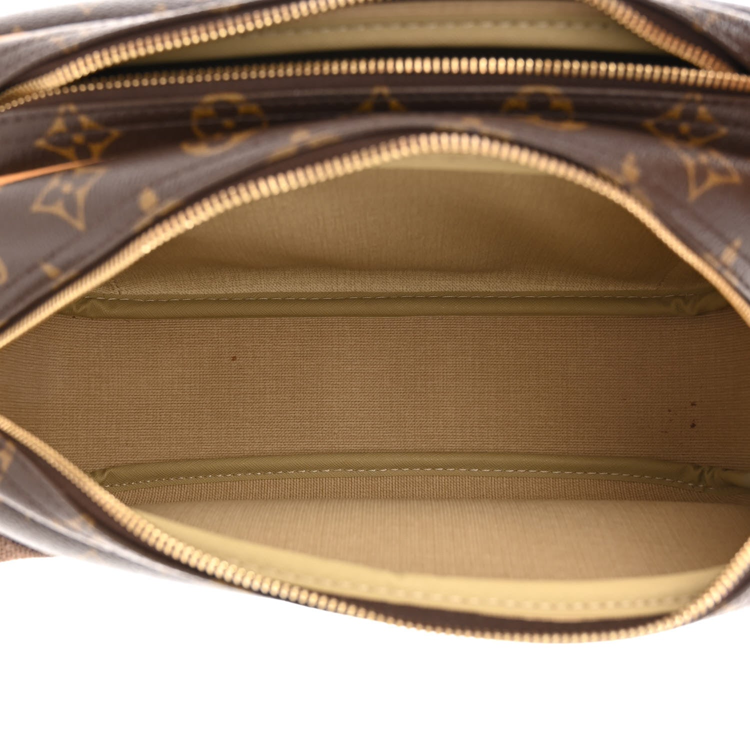 Louis Vuitton Monogram Reporter PM 5 of 17