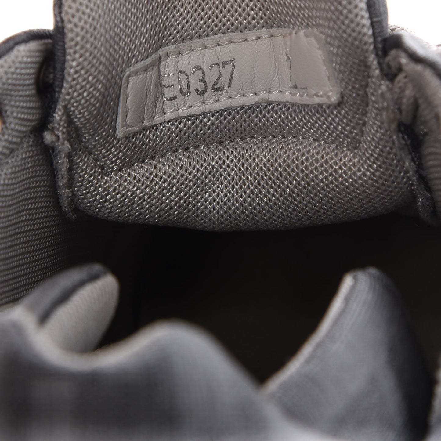 Coated Canvas FF Mens Low Top Sneakers 7 Grey