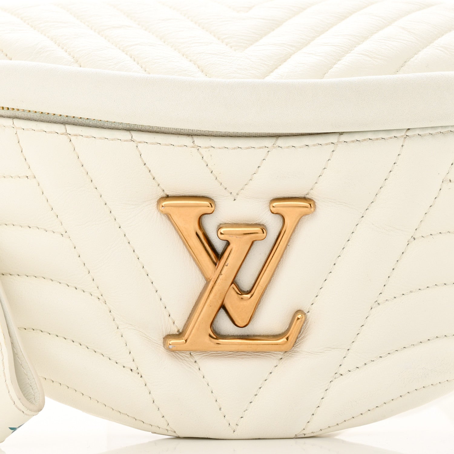 Louis Vuitton Calfskin Quilted New Wave Bumbag White 8 of 11
