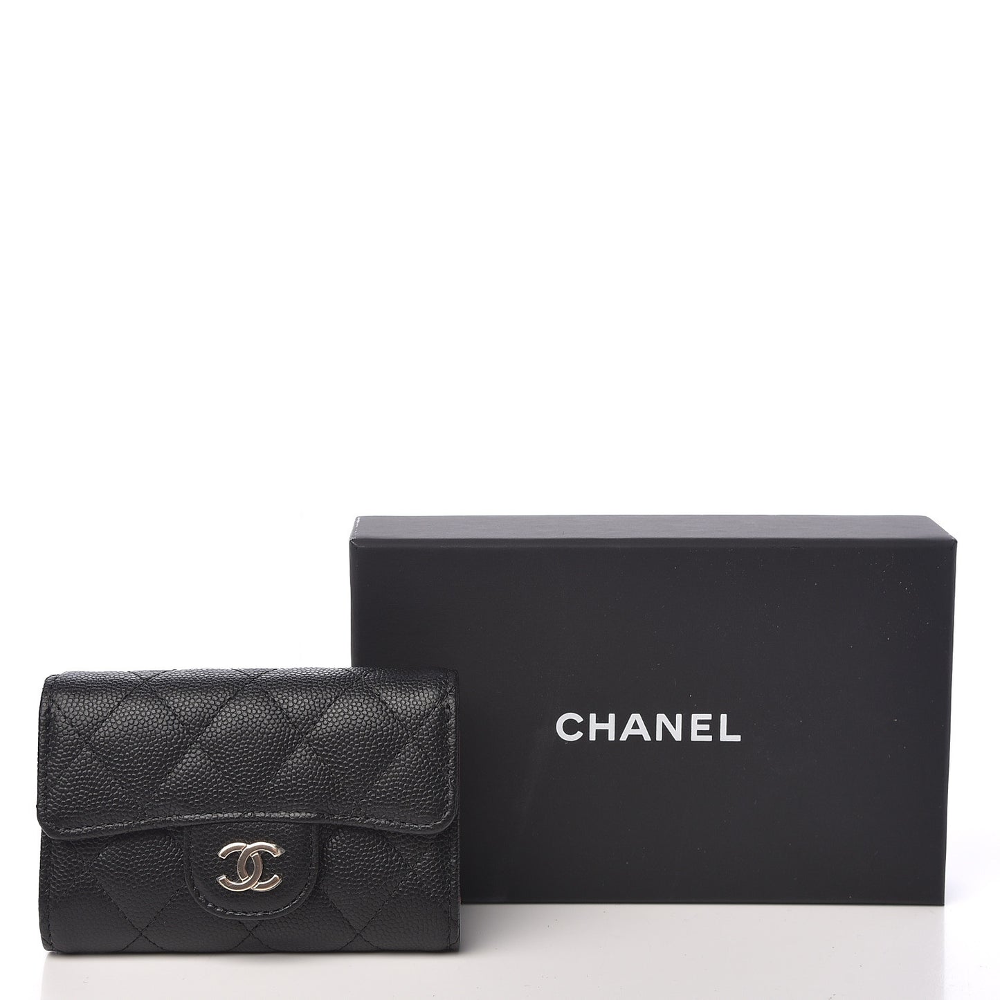 Caviar Quilted Classic 4 Key Holder Wallet Black