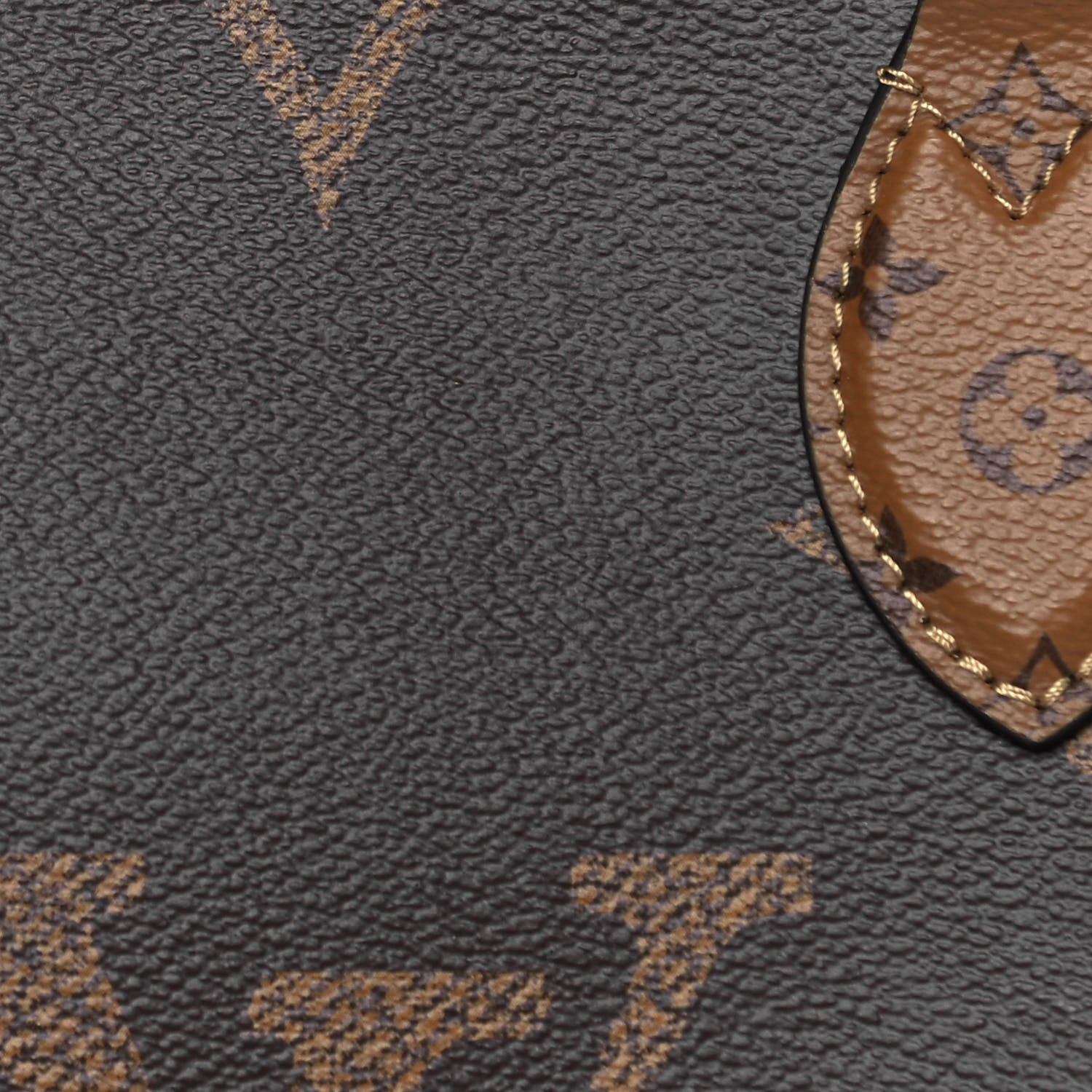 Louis Vuitton Reverse Monogram Giant Onthego MM 8 of 12