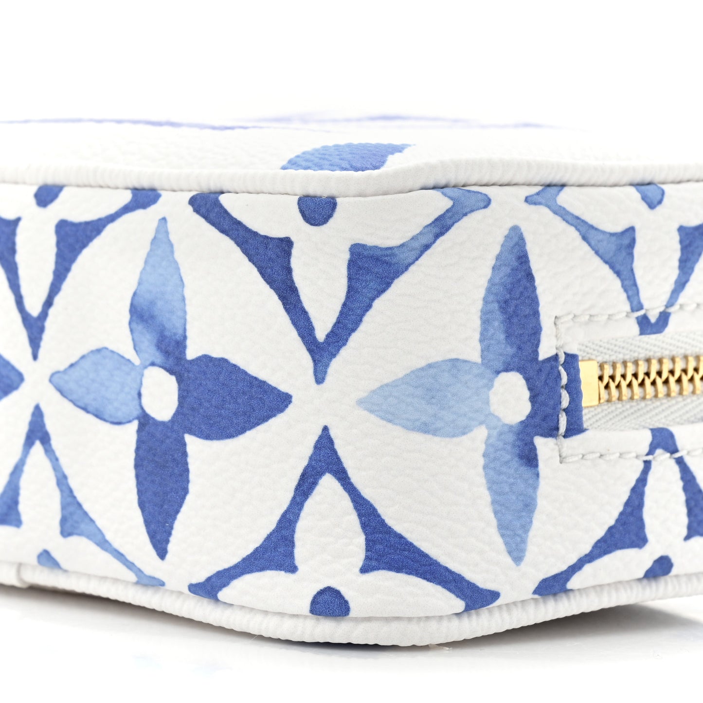Monogram Giant Watercolor Wapity Case Blue
