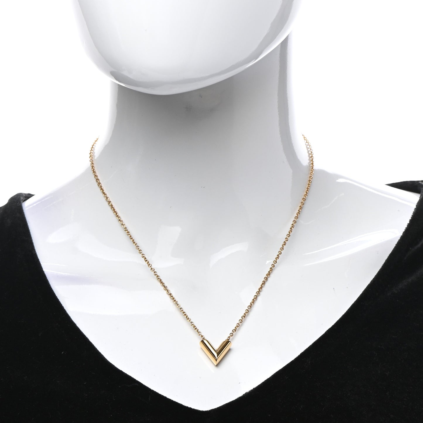 Essential V Necklace Gold