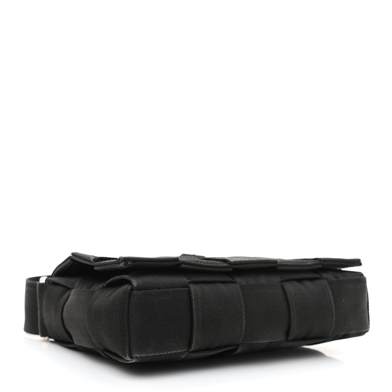 Bottega Veneta Webbing Maxi Intrecciato Cassette Bag Black 4 of 9