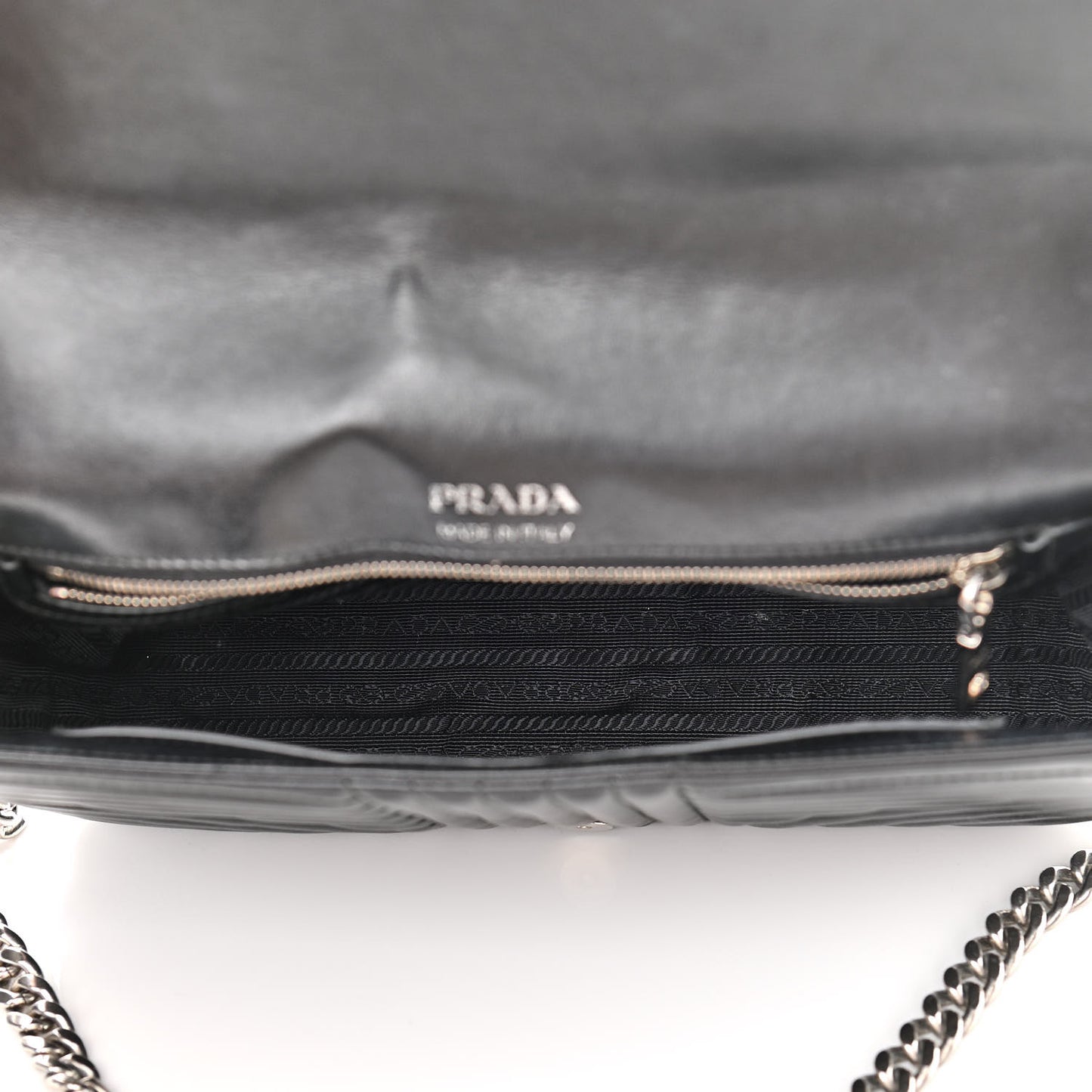 Soft Calfskin Impunture Diagramme Large Chain Flap Shoulder Bag Black