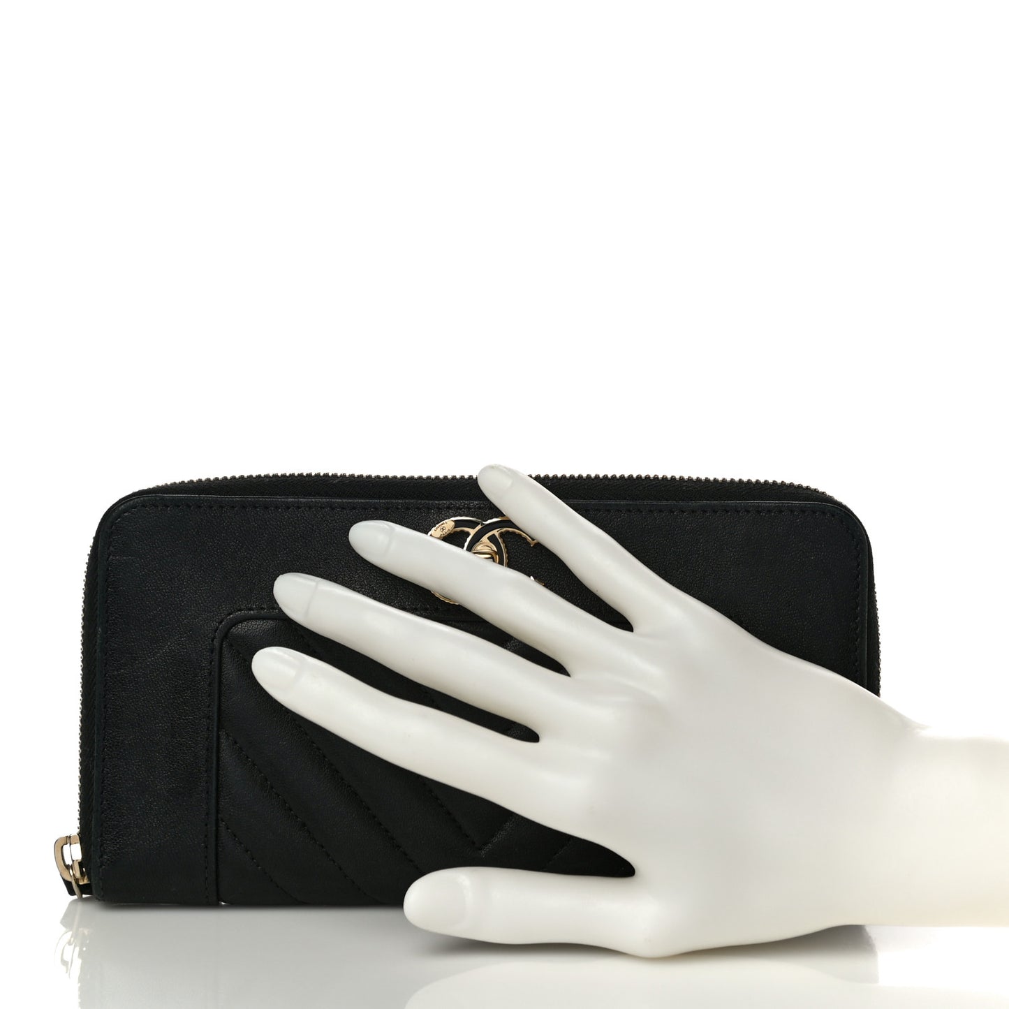 Sheepskin Chevron Quilted Mademoiselle Vintage Zip Around Wallet Black