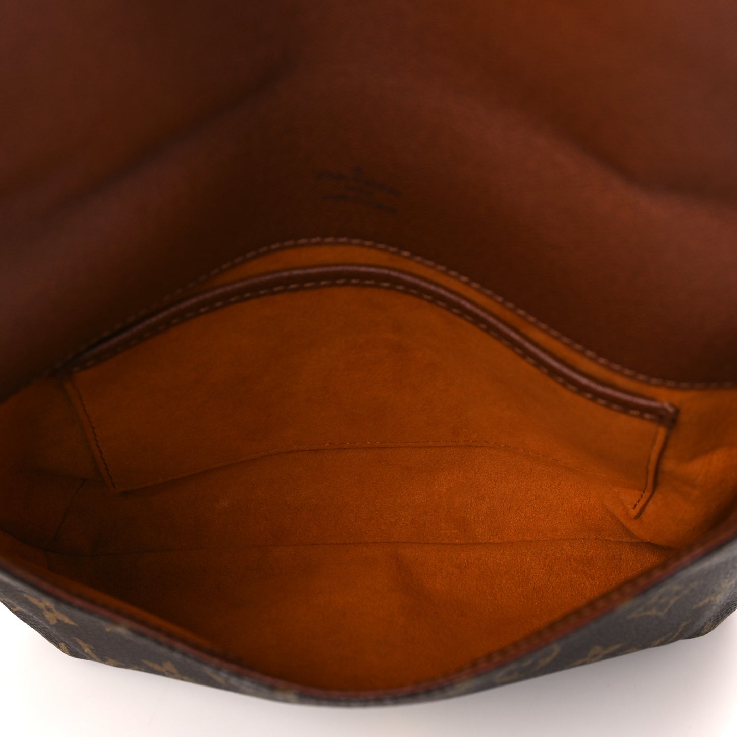 Monogram Musette Tango