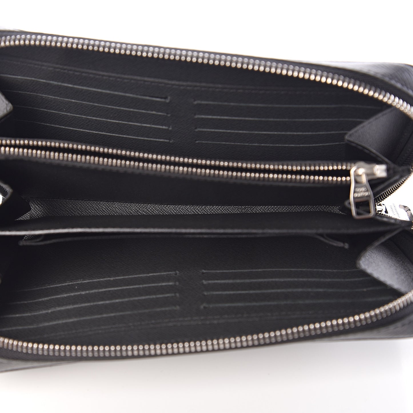 Taiga Zippy XL Wallet Black
