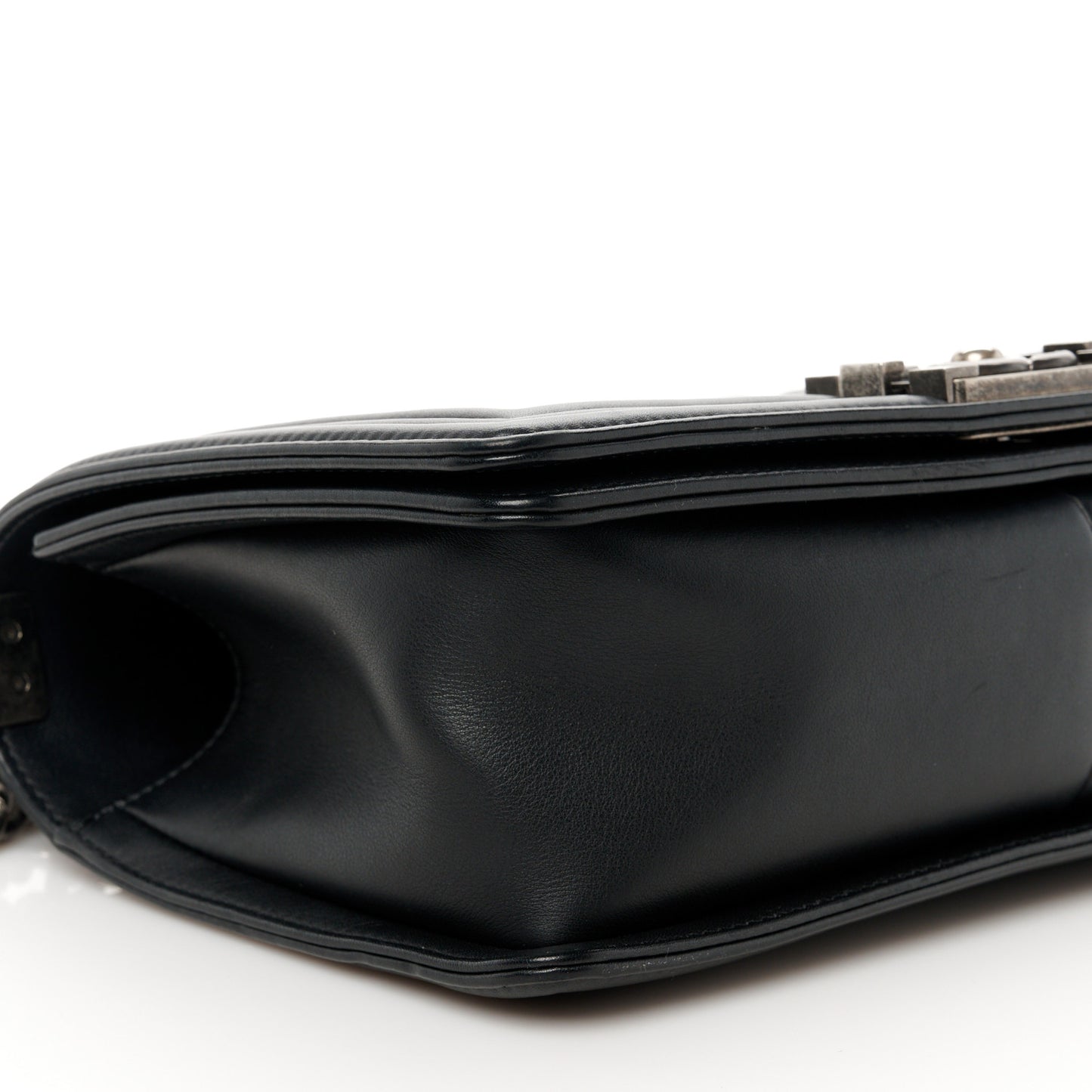 Calfskin Quilted Medium Boy Flap Black