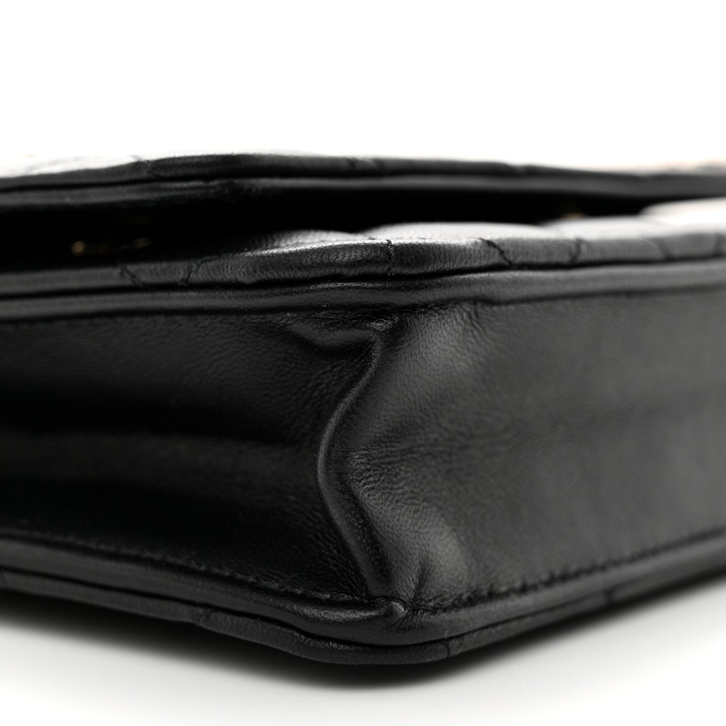 Lambskin Quilted Enamel Wallet On Chain WOC Black