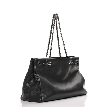 Chanel Grained Calfskin Large Shopping Tote Black 3 of 7