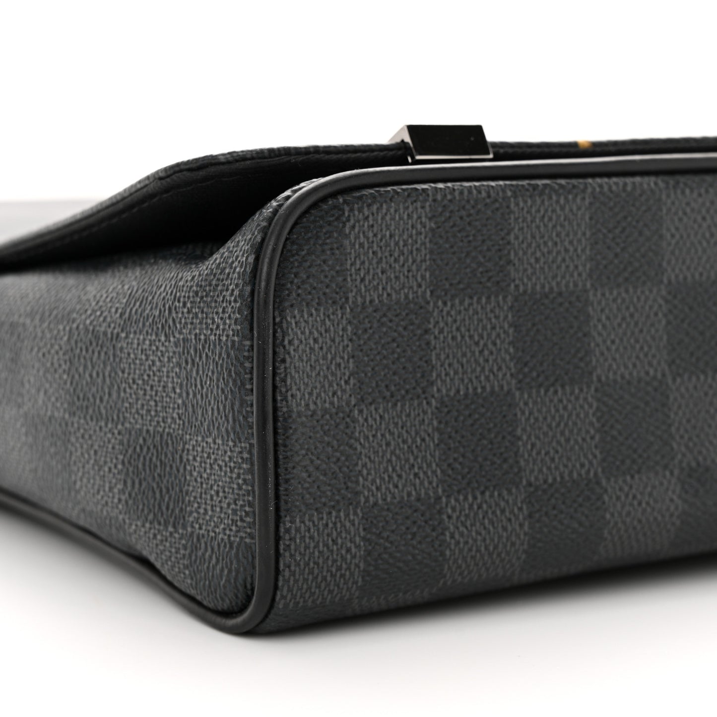 Damier Graphite LV League District PM