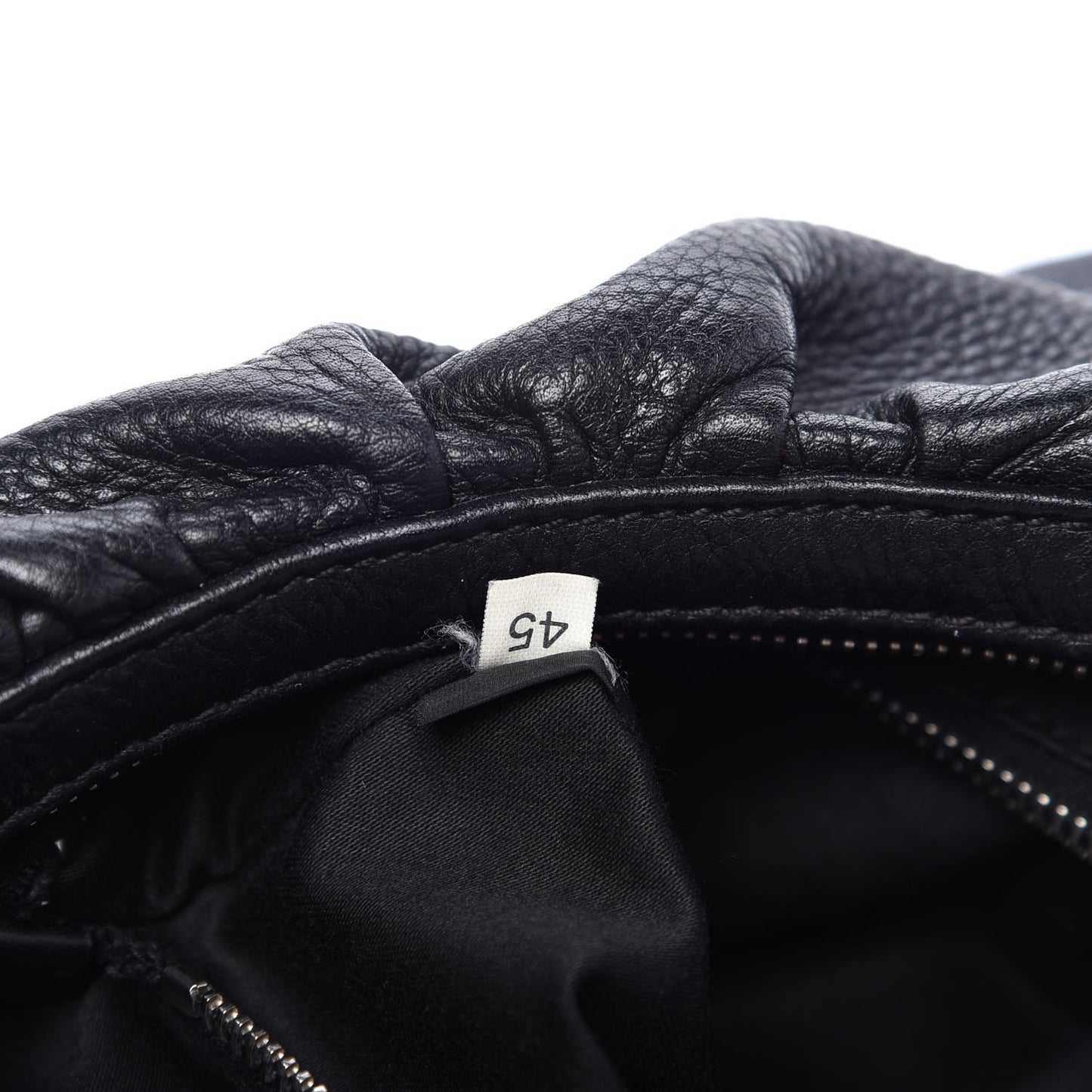 Vitello Daino Hobo Black