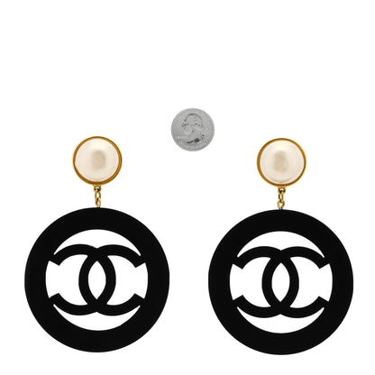 Chanel Metal Resin Pearl CC Round Drop Clip On Earrings Gold Black White 2 of 4