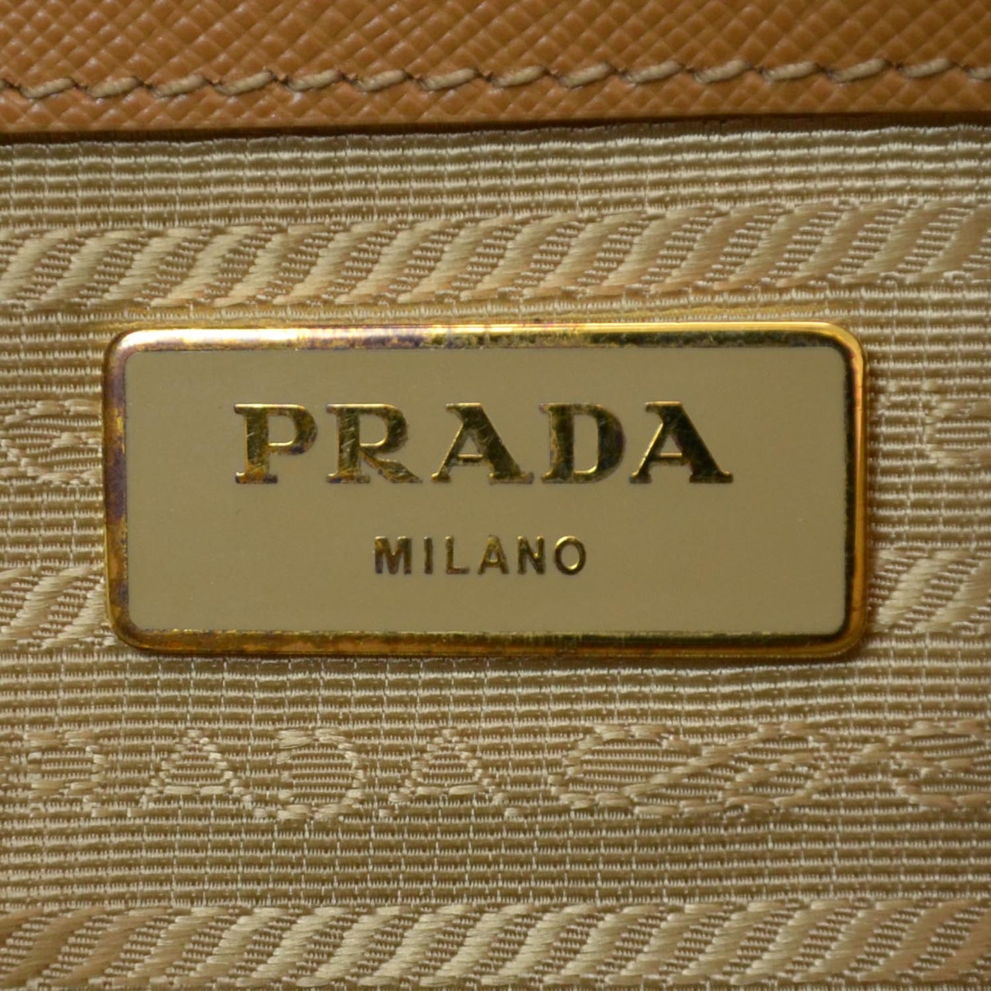 Saffiano Lux Tote Caramel