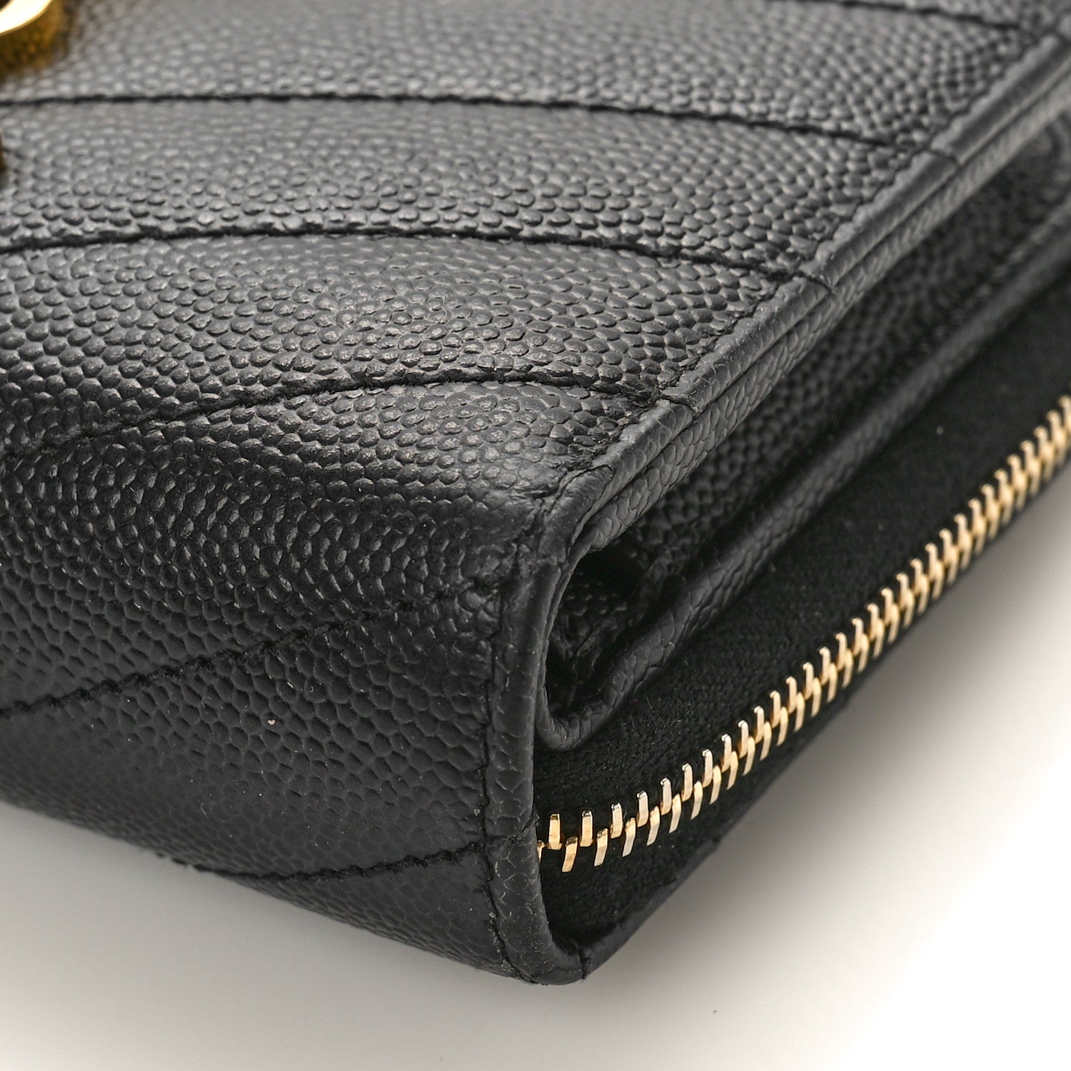 Saint Laurent Grain De Poudre Matelasse Chevron Monogram Compact Zip Around Wallet Black 8 of 8