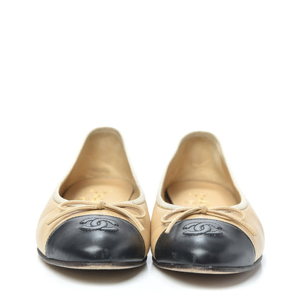 Chanel Lambskin Cap Toe CC Ballerina Flats 37.5 Beige Black 2 of 7