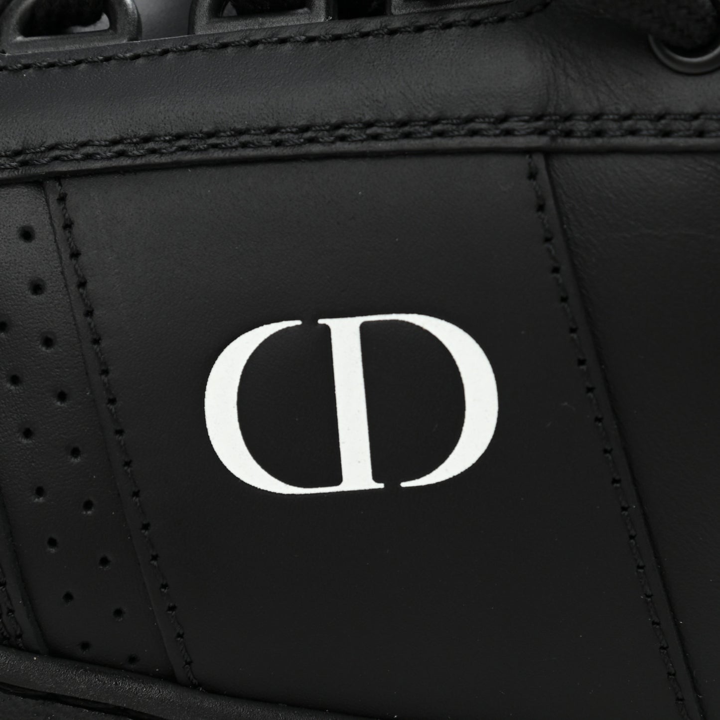 Calfskin Suede Logo Sneakers 38 Black