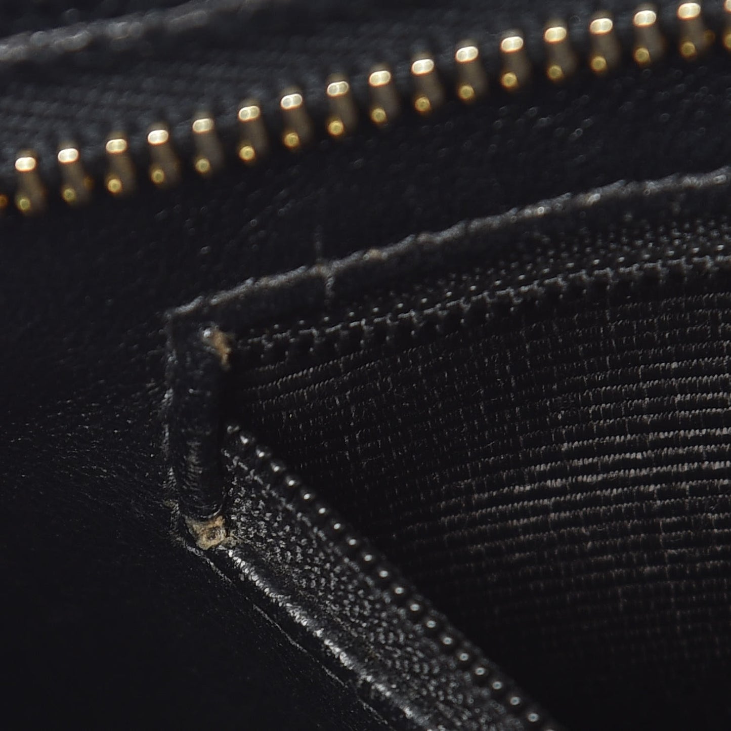 Caviar Quilted Medallion Tote Black