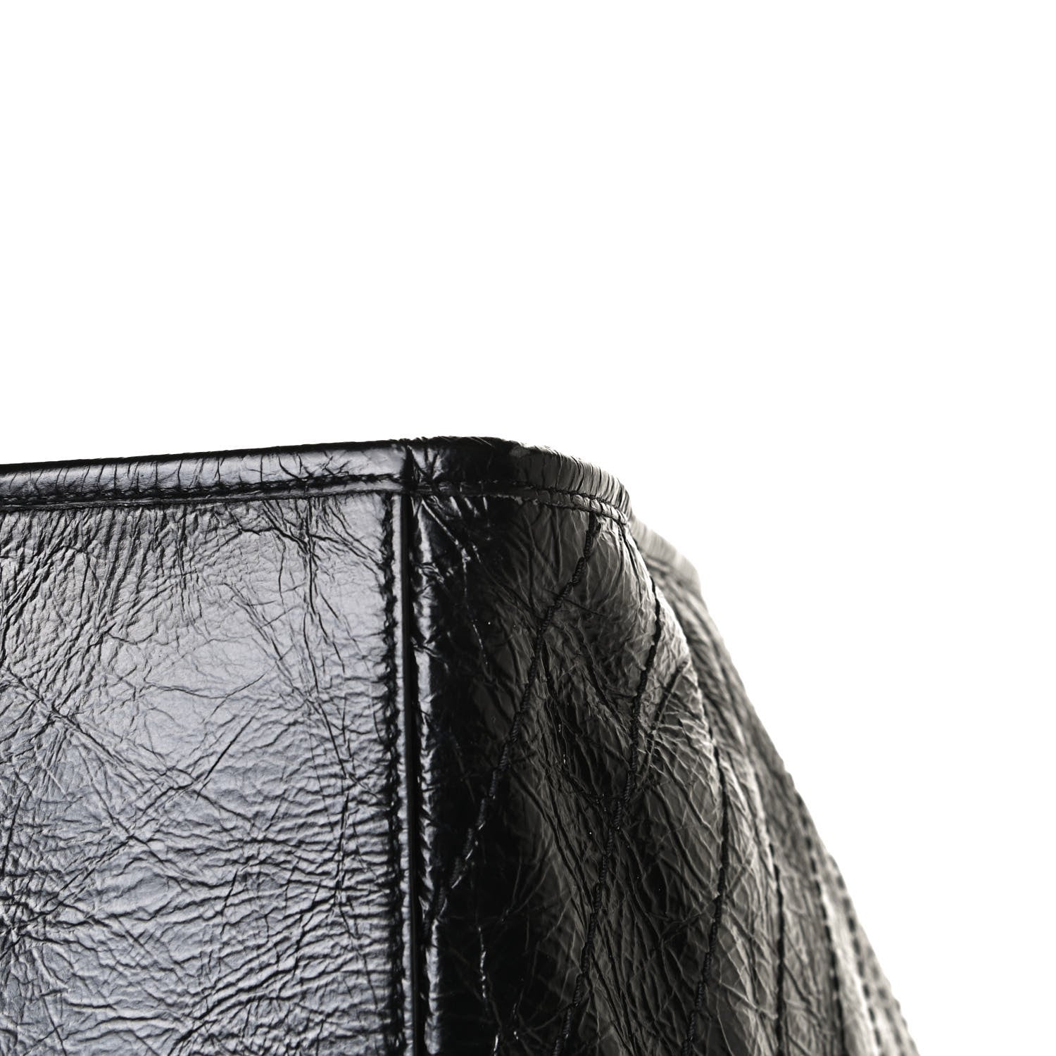 Saint Laurent Crinkled Calfskin Matelasse Monogram Niki Shoulder Bag Black 14 of 17