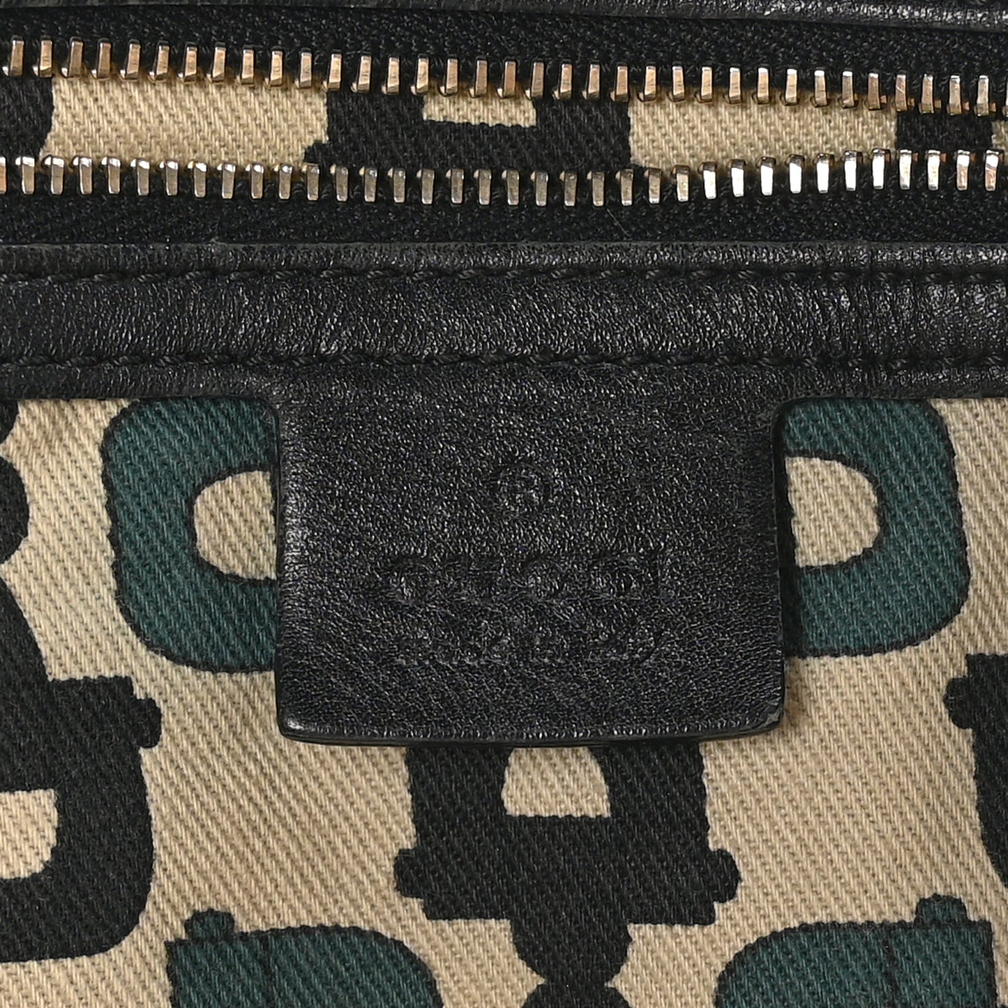 Guccissima Small Pelham Shoulder Bag Black