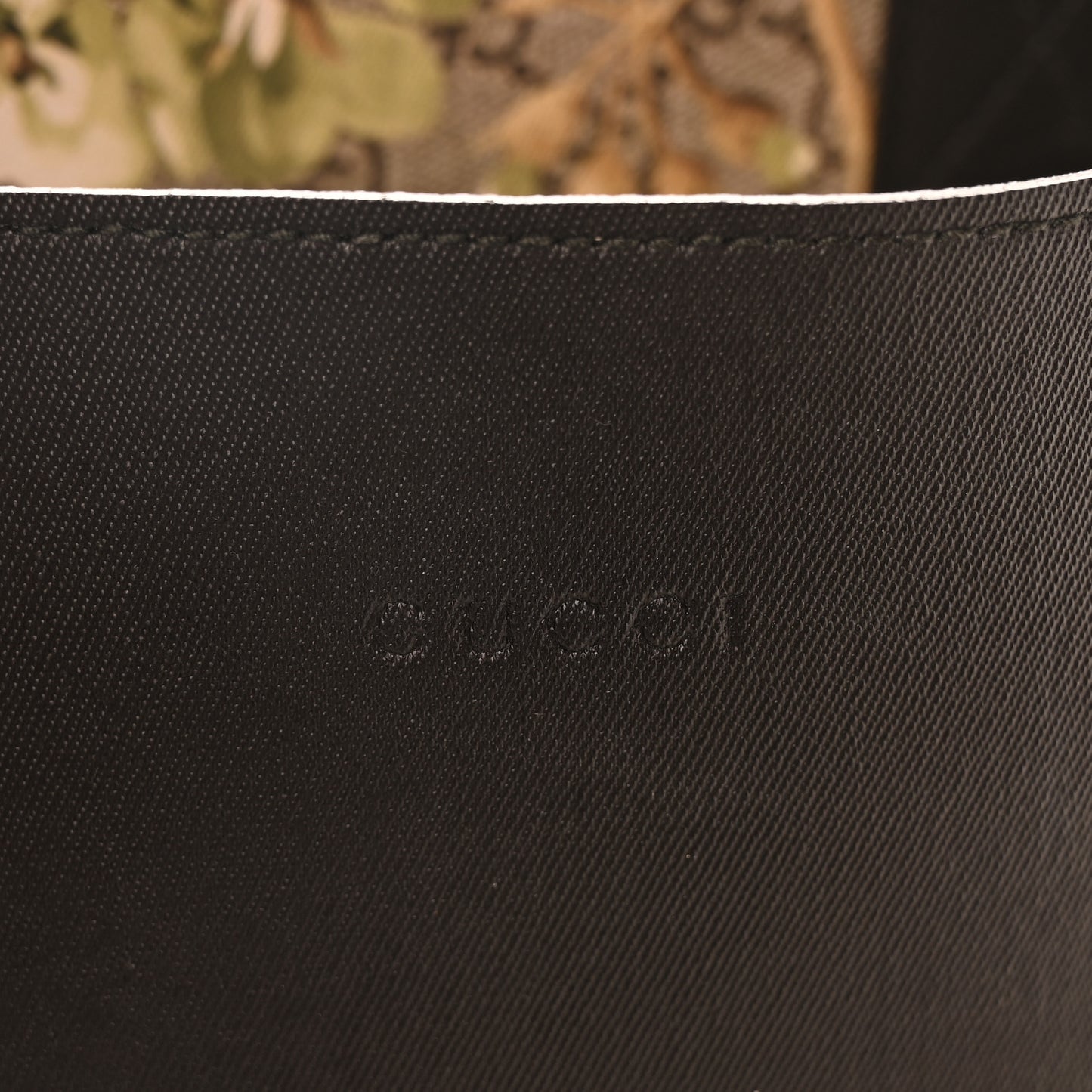 GG Supreme Monogram Blooms Large Reversible Tote Beige New Military Black