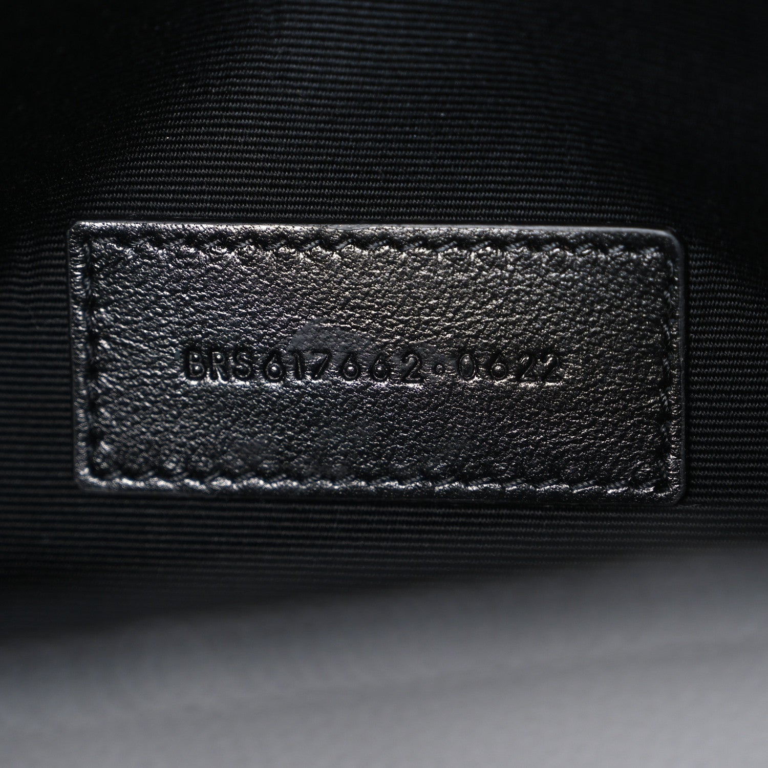 Saint Laurent Grain De Poudre Matelasse Chevron Monogram Monochrome Envelope Clutch Black 7 of 7
