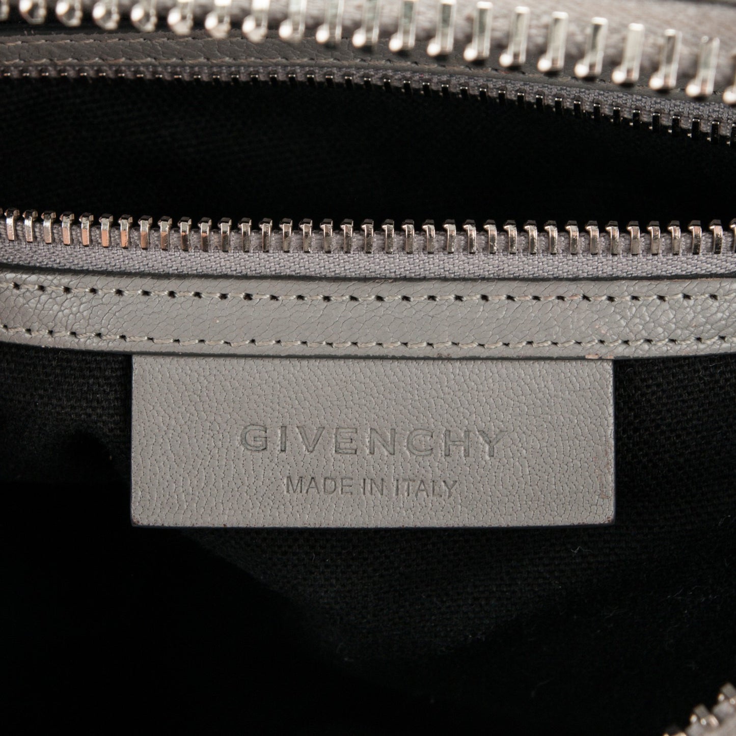 Sugar Goatskin Mini Antigona Grey