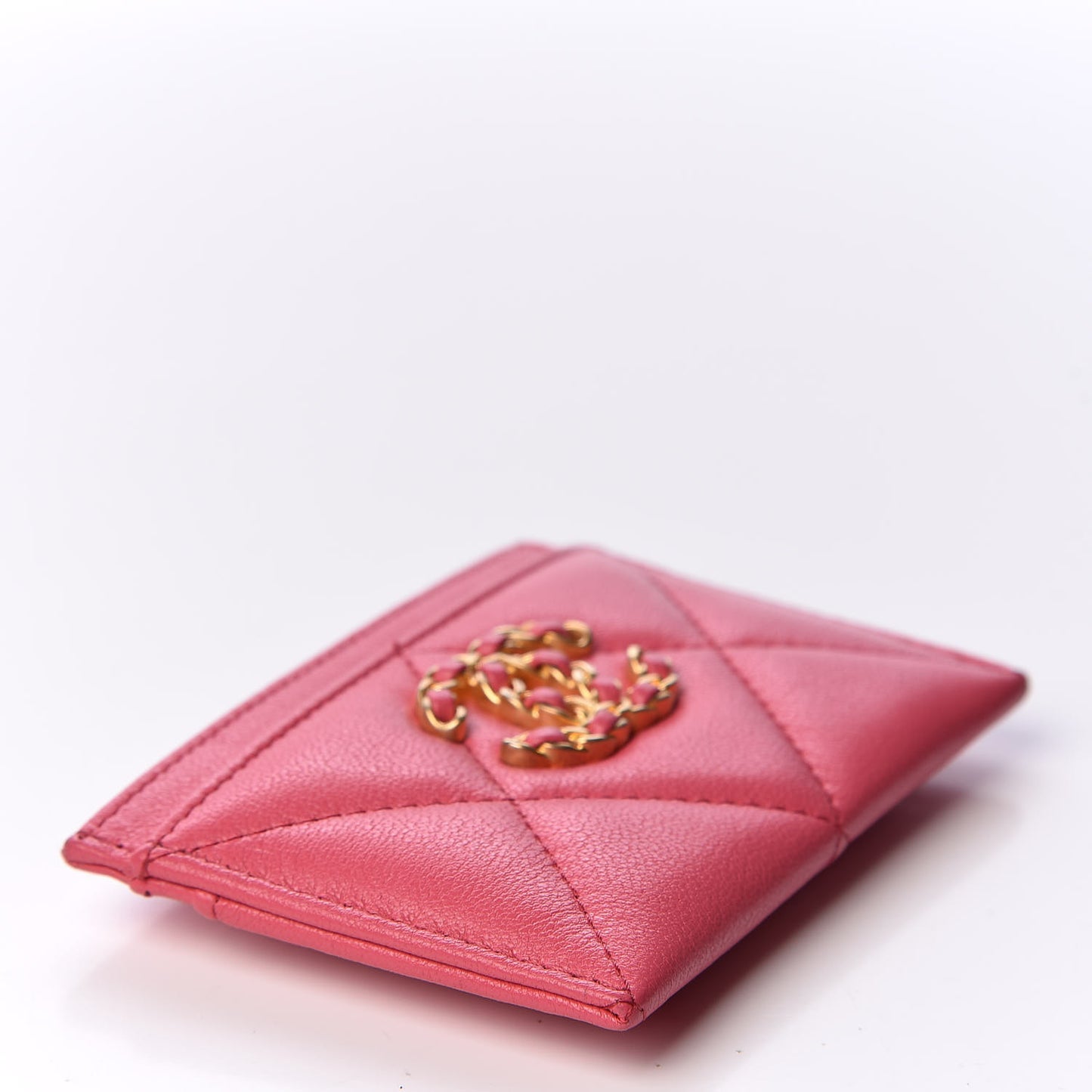 Lambskin Quilted Chanel 19 Card Holder Dark Pink