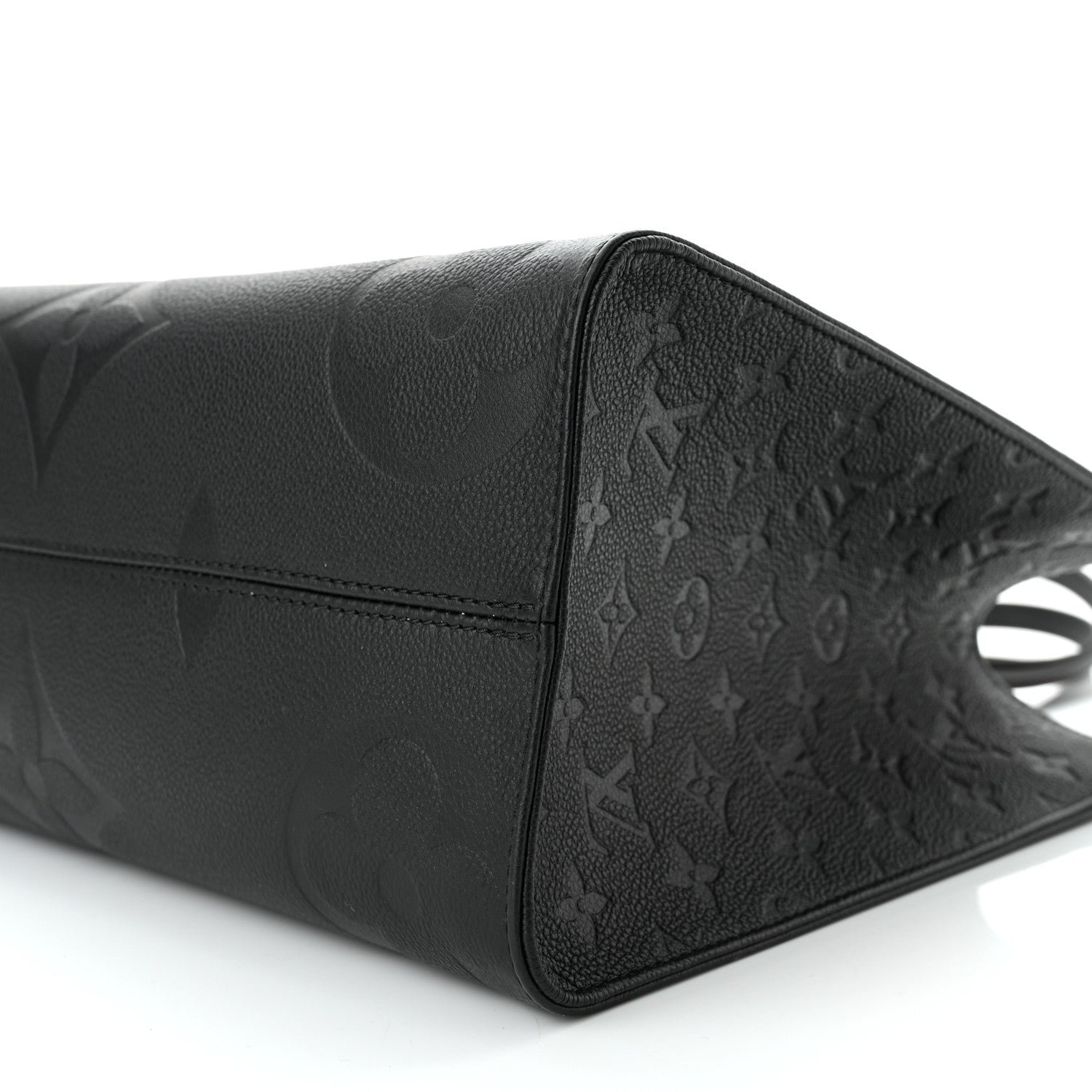 Louis Vuitton Empreinte Monogram Giant Onthego MM Black 9 of 10