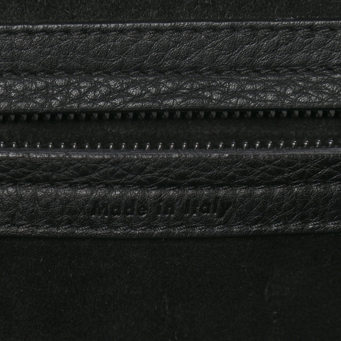 Supple Calfskin Large Phantom Luggage Black