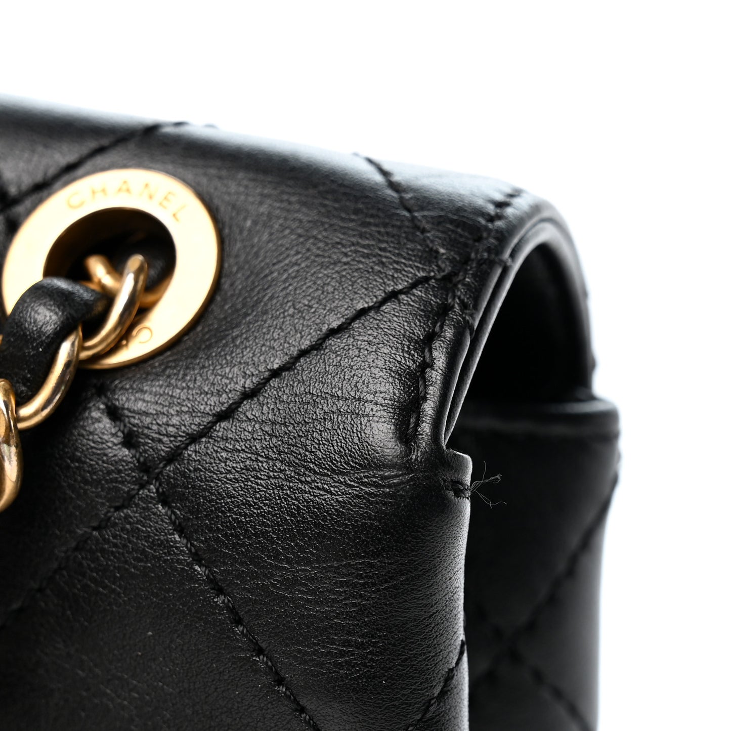 Calfskin Quilted Small Enchained Flap Black