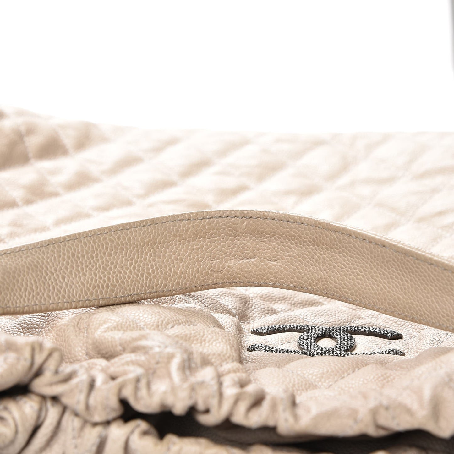 Caviar Quilted Large Elastic Tote Gray