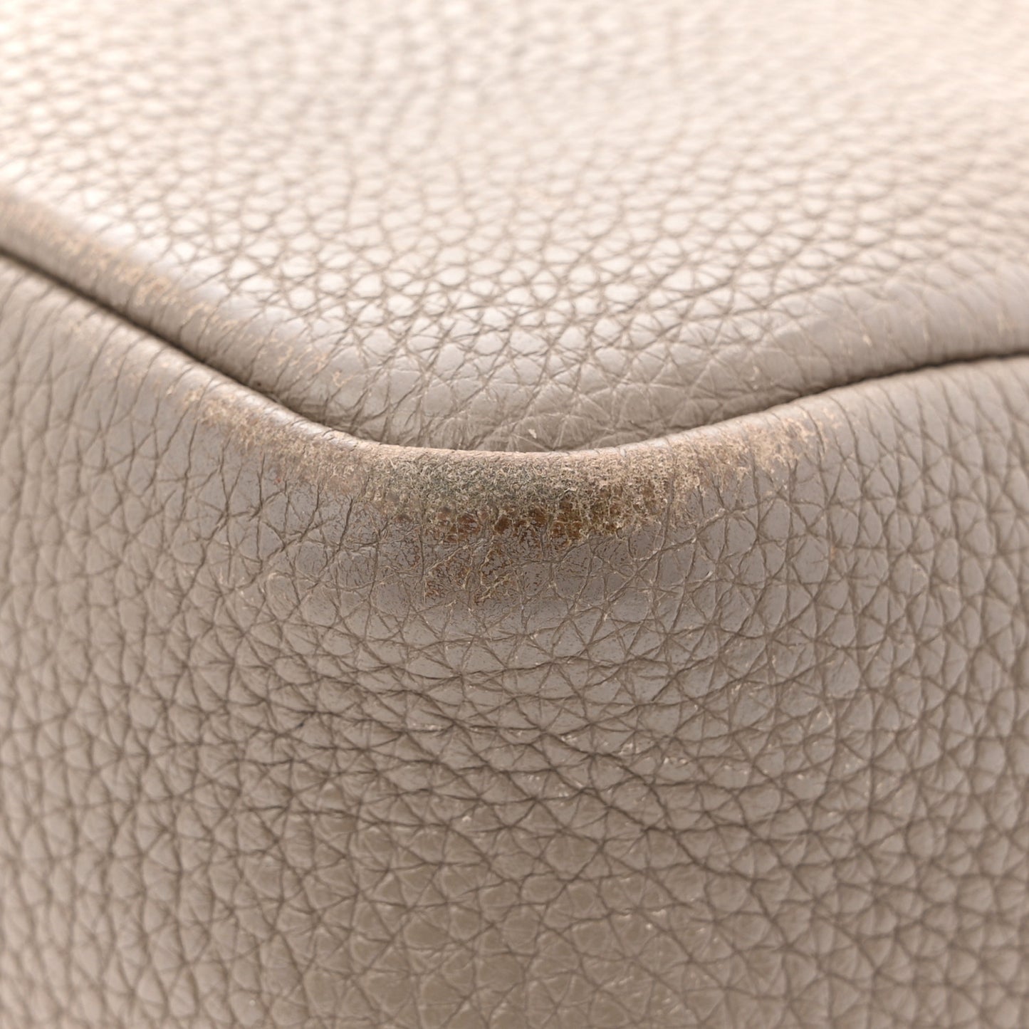 Vitello Daino Soft Medium Double Zip Shoulder Bag Argilla