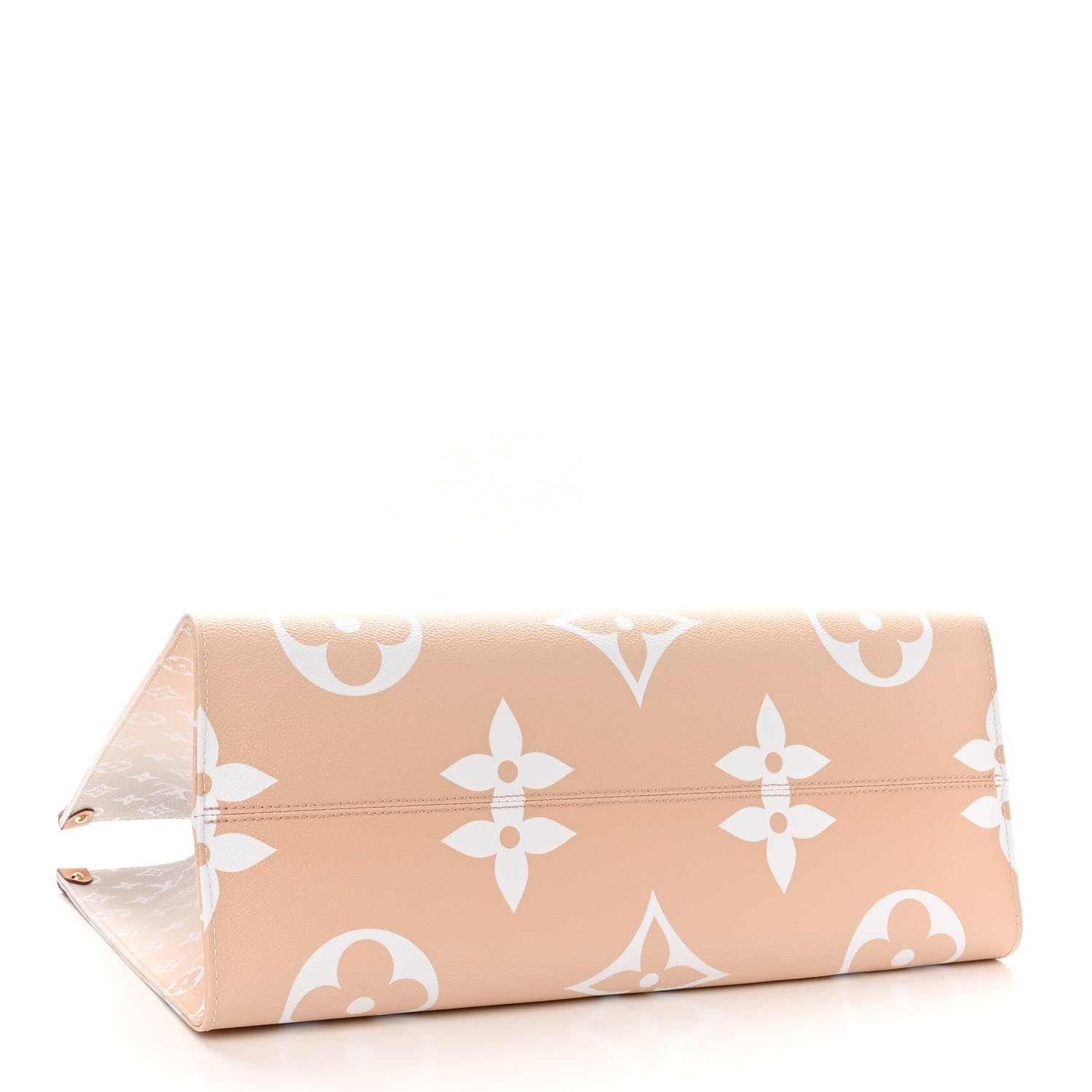 Louis Vuitton Monogram Giant By The Pool Onthego GM Brume 4 of 10