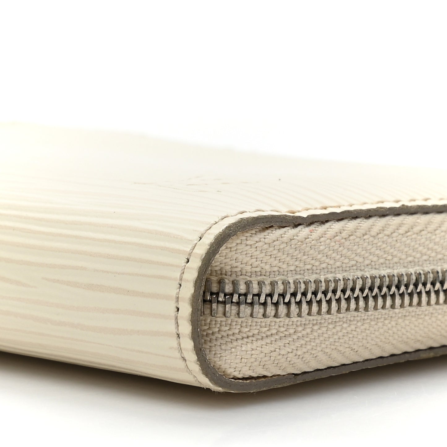 Epi Zippy Coin Purse Ivory