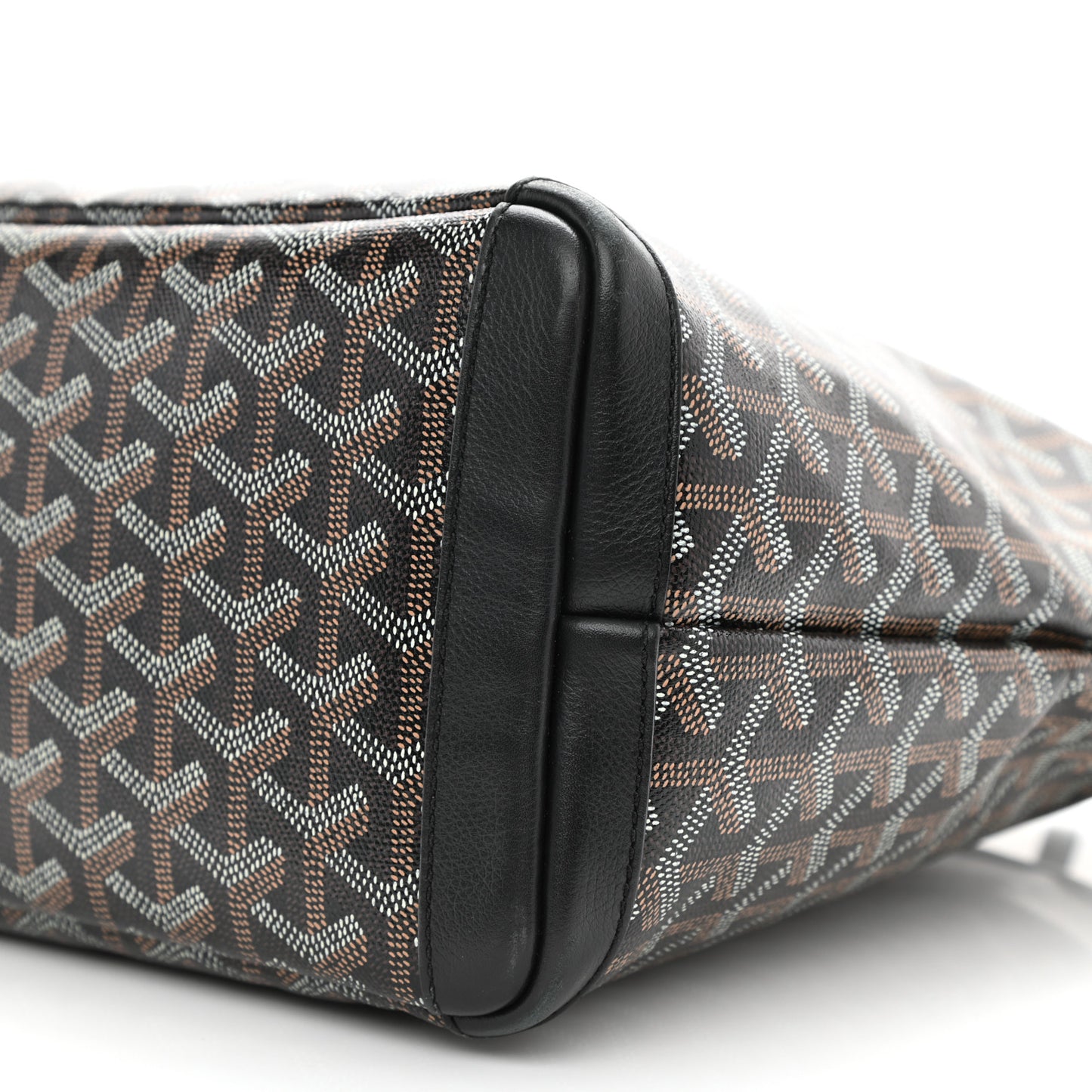 Goyardine Artois PM Black