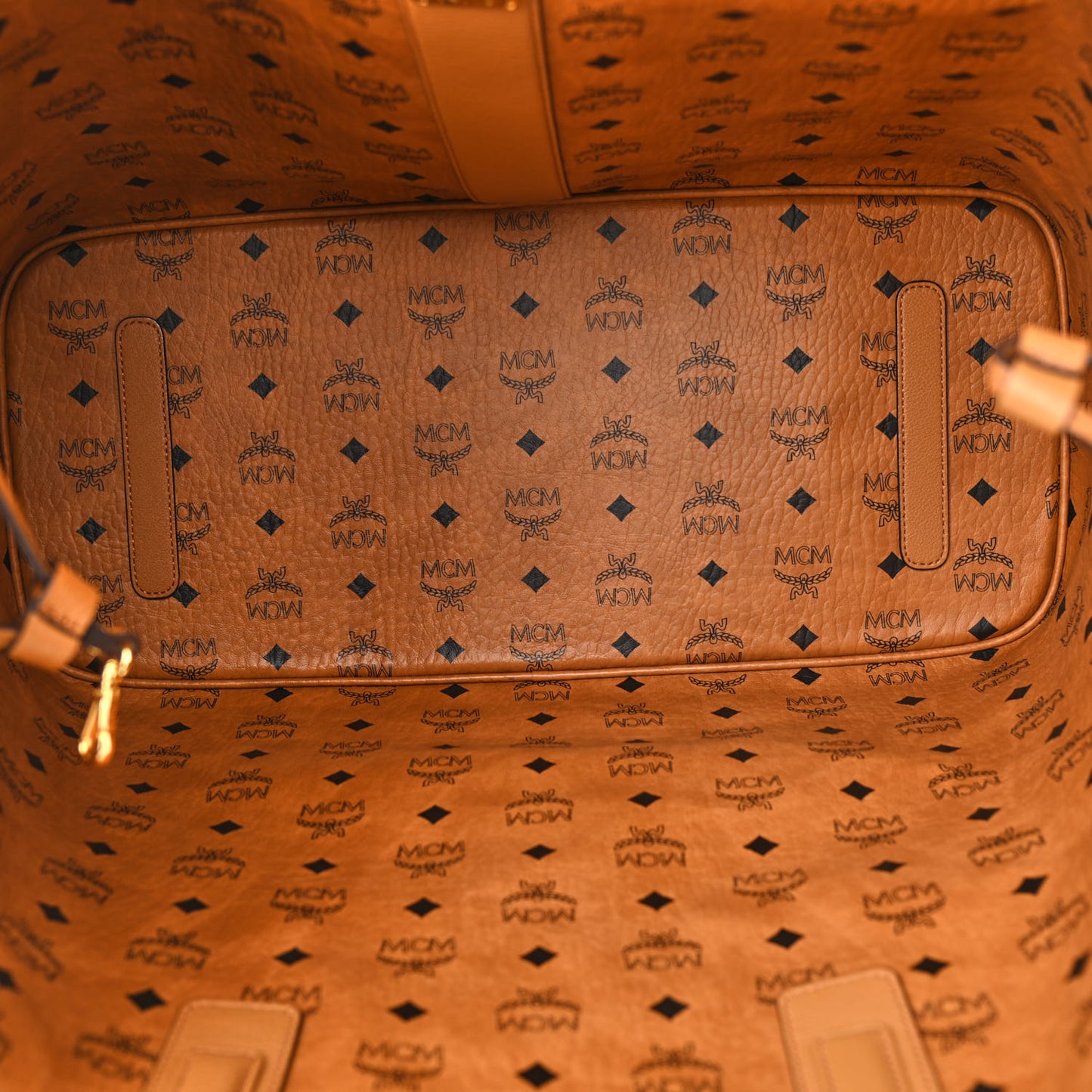 Visetos Large Liz Reversible Shopper Tote Cognac