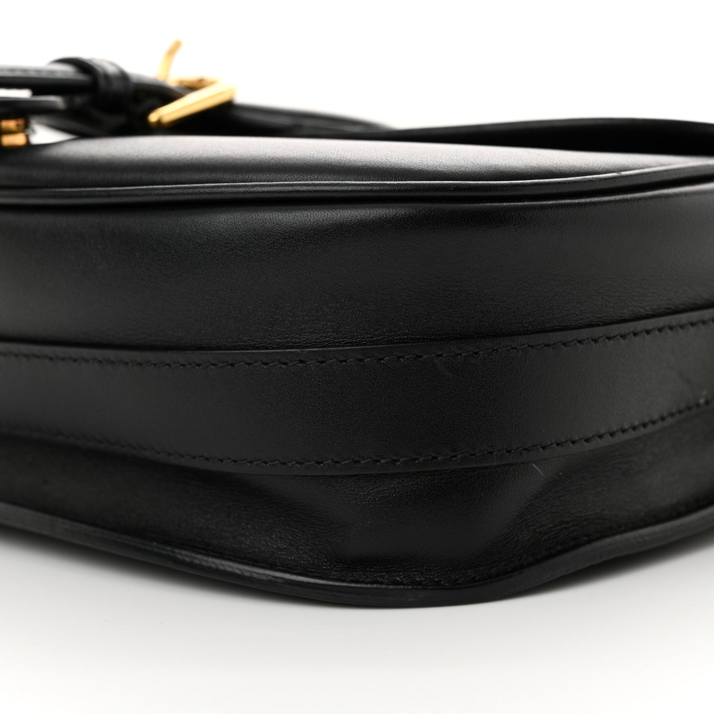 Box Calfskin Medium Bobby Flap Black